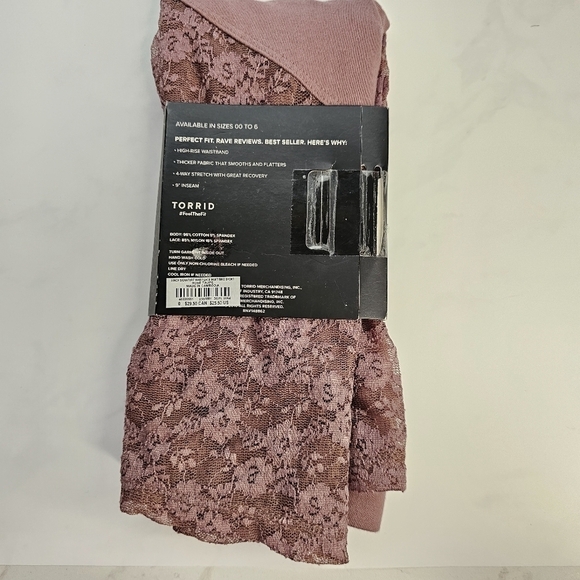 Torrid 9" Signature Waist Lace Inset Bike Short Rose Taupe Size 0 - Picture 3 of 4